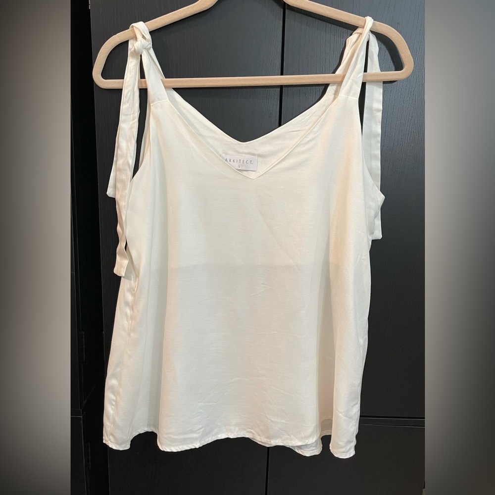 ARKITECT ADJUSTABLE LENGTH TANK BLOUSE